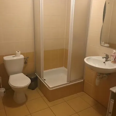 شقة Monastyr